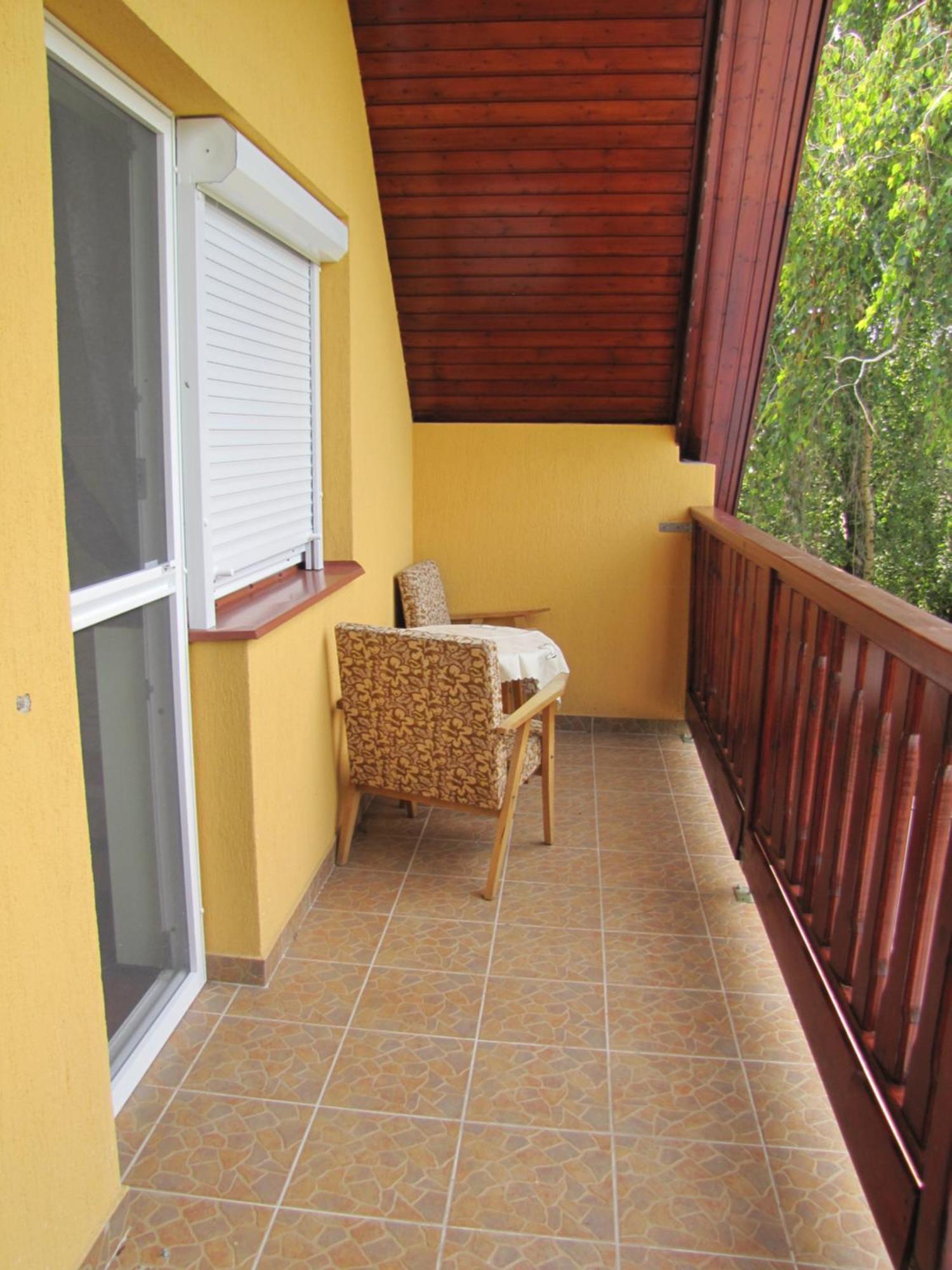 Gyoengyhaz Nyaralo Villa Gyomaendrod Exterior photo